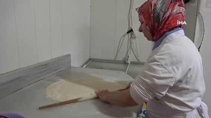 Cevizli ve yoğurtlu lezzetiyle "Sinop mantısı"