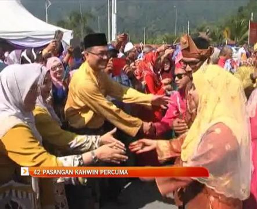 42 pasangan kahwin percuma