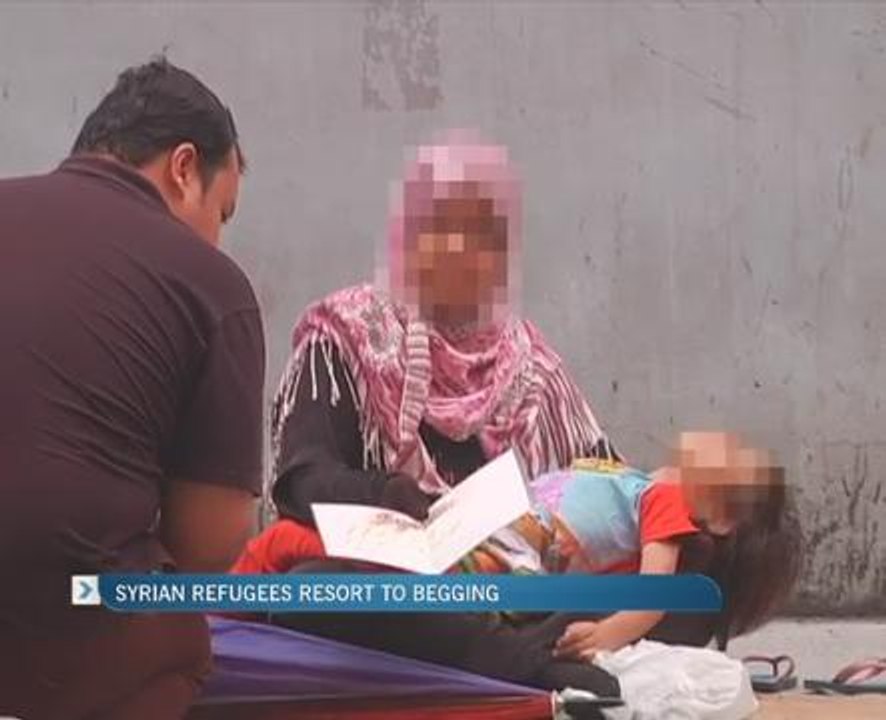 Syrian refugee resort to begging