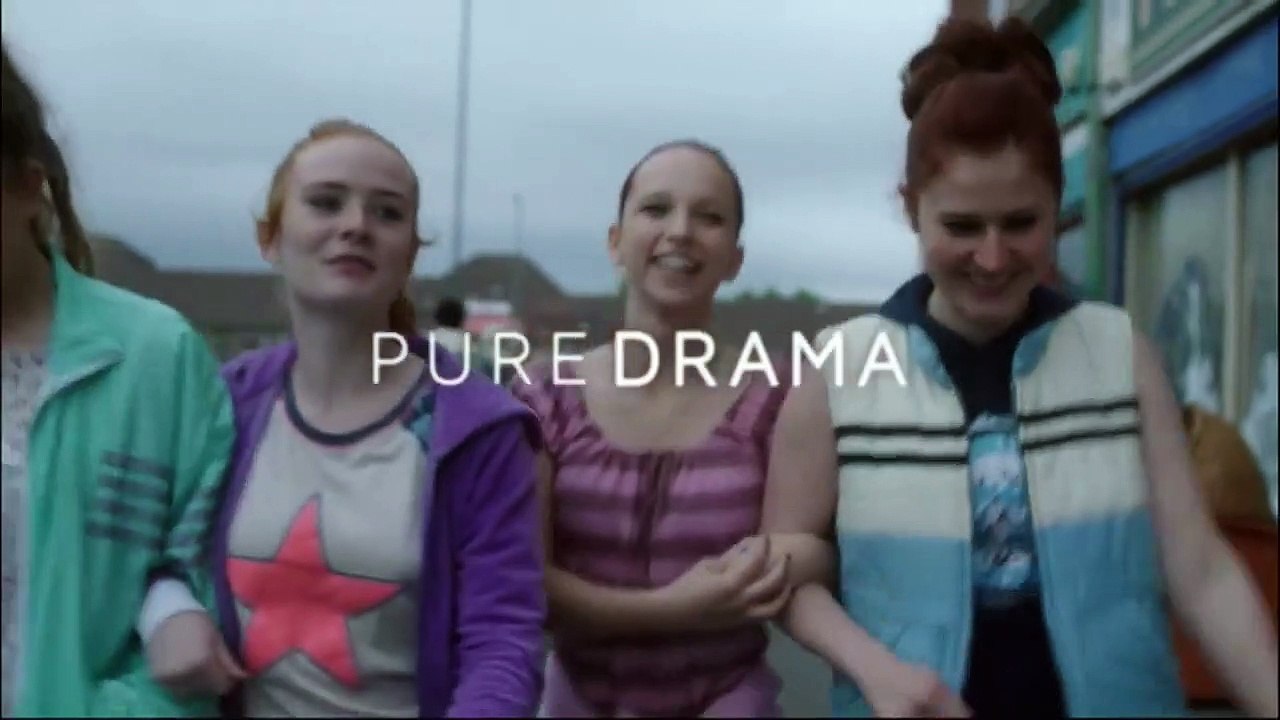 La infamia Tráiler VO