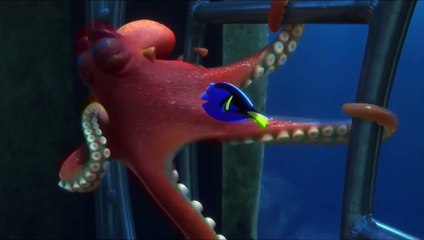 Procurando Dory Clipe (3) Original - Através dos Canos