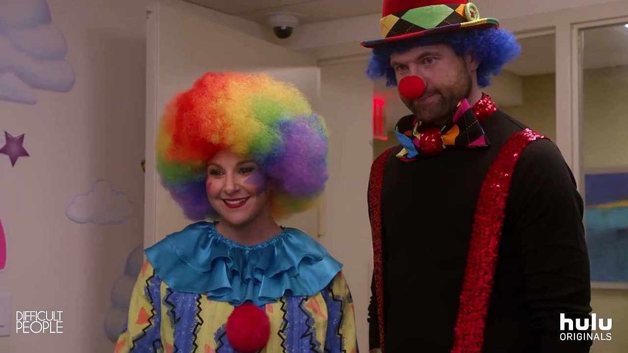 Difficult People - season 3 Tráiler VO