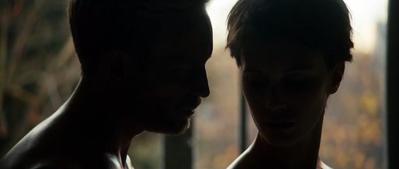 El amante doble Teaser VO