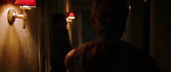 O Homem nas Trevas Clipe (3) Original