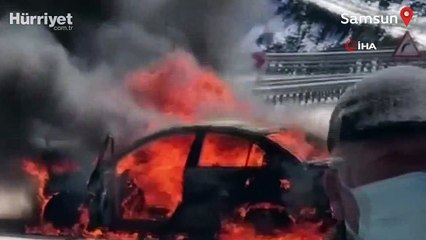 Samsun'da feci kaza! Otomobil alev topuna döndü... Son anda kurtarıldılar