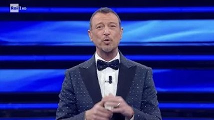 下载视频: Festival di Sanremo 2022, Amadeus confermato al timone: sarà direttore artistico e conduttore nel 20