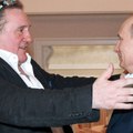 VOICI SOCIAL : Gérard Depardieu : après son appel à Vladimir Poutine, il prend une décision radicale (1)