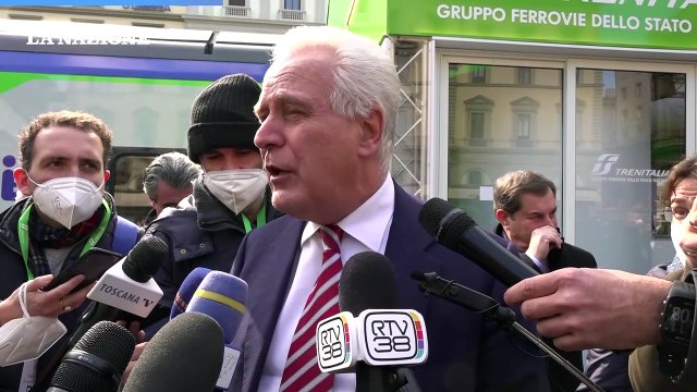 Firenze, ecco il nuovo treno ibrido: Ha tre tipi di motori per tutelare l'ambiente
