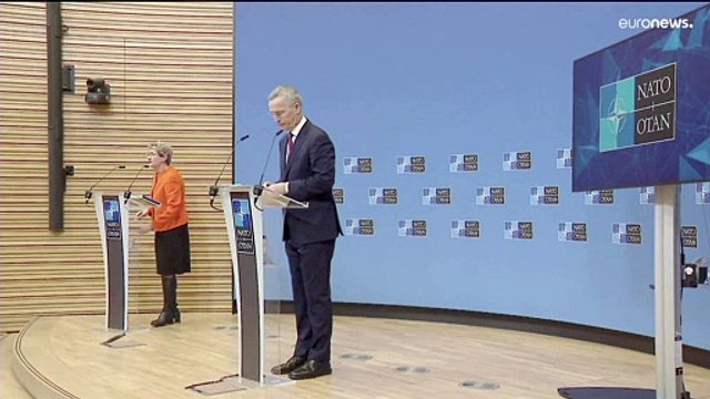 В НАТО решили не закрывать небо над Украиной