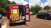 Homem sofre ferimento na perna durante trabalho com motosserra