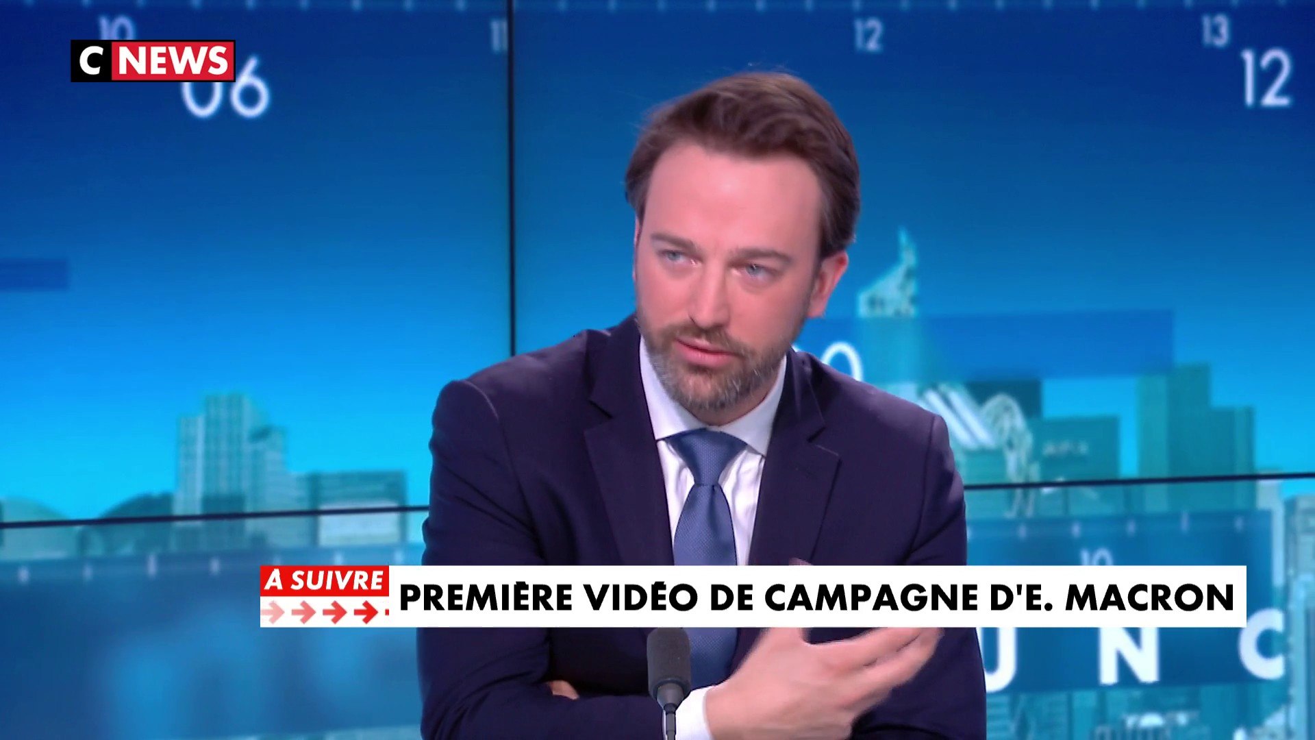 La vidéo de campagne d'Emmanuel Macron «n'est pas un clip de campagne  classique», d'après un journaliste de CNEWS - Vidéo Dailymotion