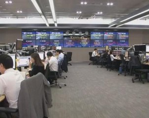 Dollar, Mexican peso, stocks topple as Trump wins