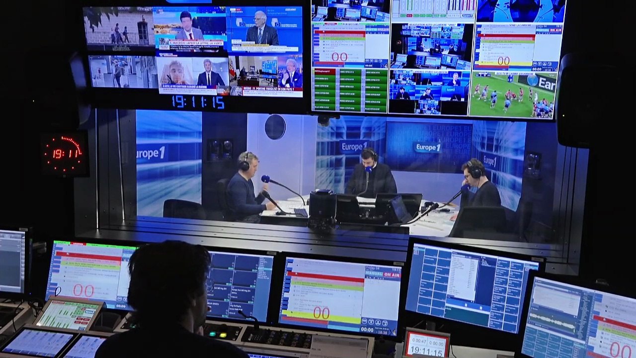 Une vidéo et des tracts pour lancer la campagne de Macron