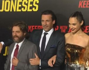 Spying on the cast of "Keeping up with the Joneses"