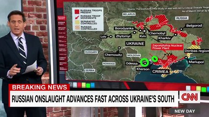 Russia closes in on major coastal city. See how citizens are preparing