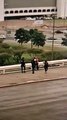 Vídeo: policiais salvam pessoa que ameaçava se jogar em plataforma da rodoviária