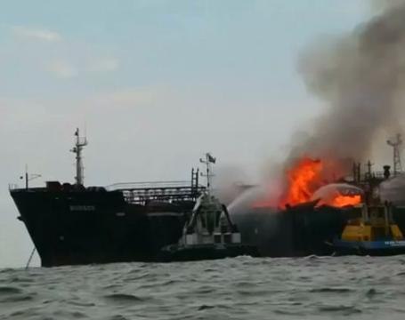 Fire breaks out on Pemex tanker in Gulf of Mexico, crew safe