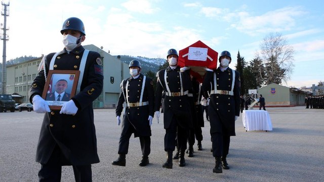 Şehit uzman çavuş, törenle memleketine uğurlandı