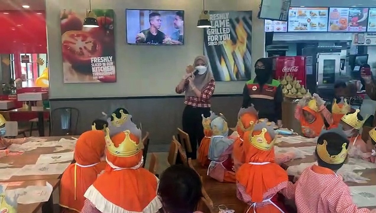 Making burger with friends