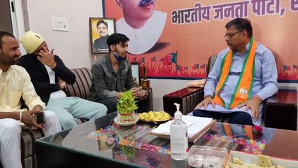 यूक्रेन से बचकर निकले जयपुर के छात्रों ने सतीश पूनिया को बताया ये आंखों देखा हाल