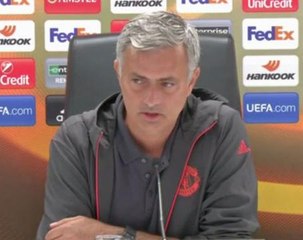 Mourinho rests Rooney for Feyenoord Europa League clash