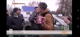 El gesto de un reportero de TV3, acosado por milicias en Ucrania, no gustará al separatismo