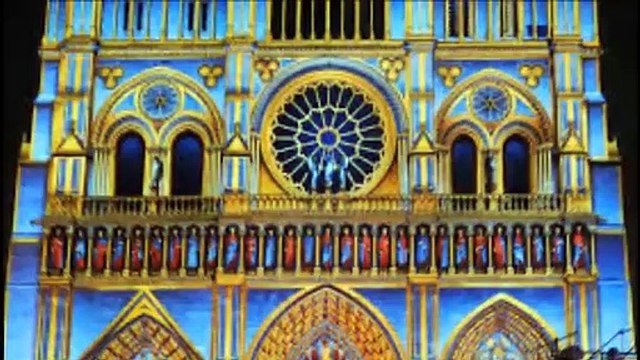 278. NOTRE DAME DE PARIS PROJECTION LASER AVANT l ' INCENDIE UN SUPER CHANT DES VEPRES EXCEPTION (2)