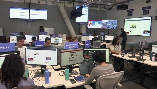 Los rusos aislados: Moscú bloquea Twitter y Facebook y amordaza a los medios internacionales