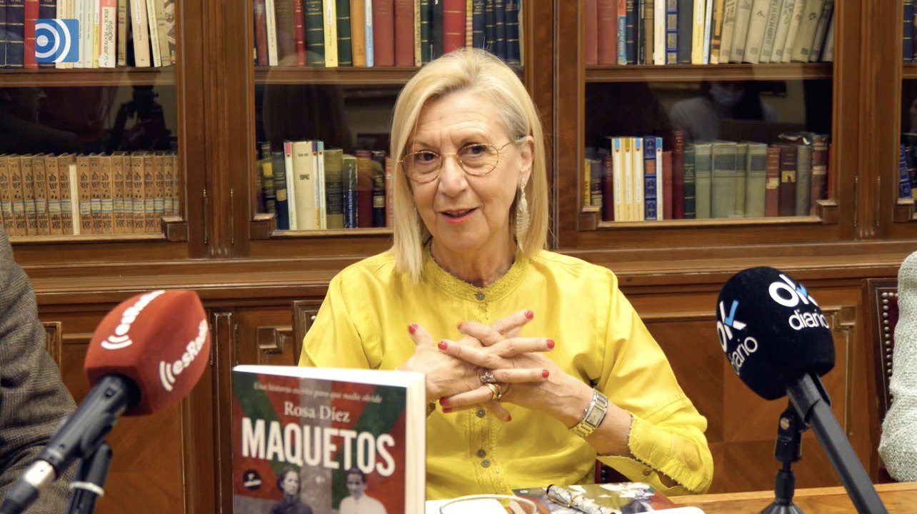 Rosa Díez presenta su nuevo libro 'Maquetos'