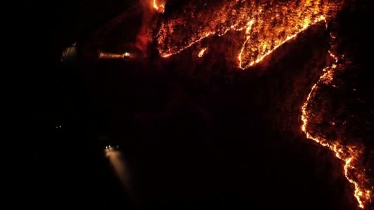 Un virulento incendio en Corea del Sur amenaza la central nuclear de Hanul