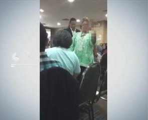 Siti Kassim tunjuk isyarat lucah di majlis