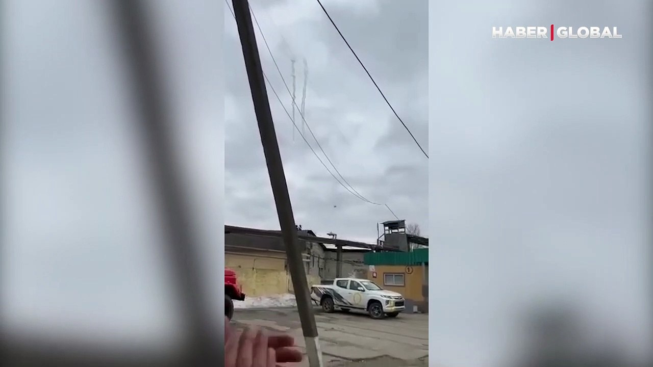 Çernigov'da bir Rus savaş uçağı düşürüldü