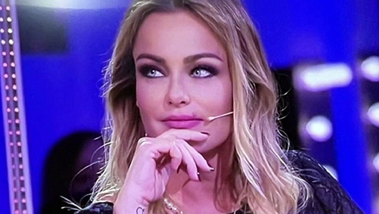 “Solo a una condizione”. GF Vip, Sonia Bruganelli cambia tutto l’annuncio ad Alfonso Signorini
