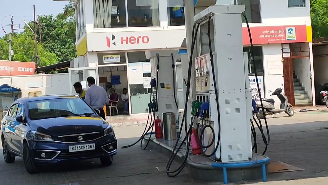 petrol price hike: चुनाव के बाद बढ़ सकते हैं पेट्रोल-डीजल के दाम