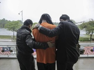 Pengerusi bank bergelar Tan Sri direman tujuh hari