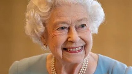 'Morale boost!' Joy as Queen BEATS Covid with monarch set to restart major events