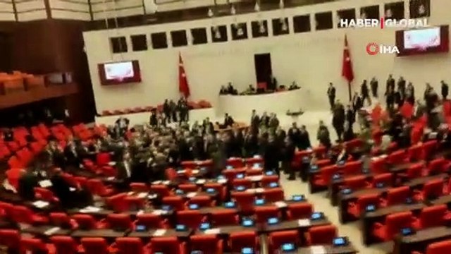 TBMM'de vekiller arasında yumruklu kavga