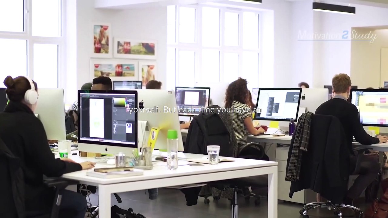 How To Stay Motivated & Break Bad Habits