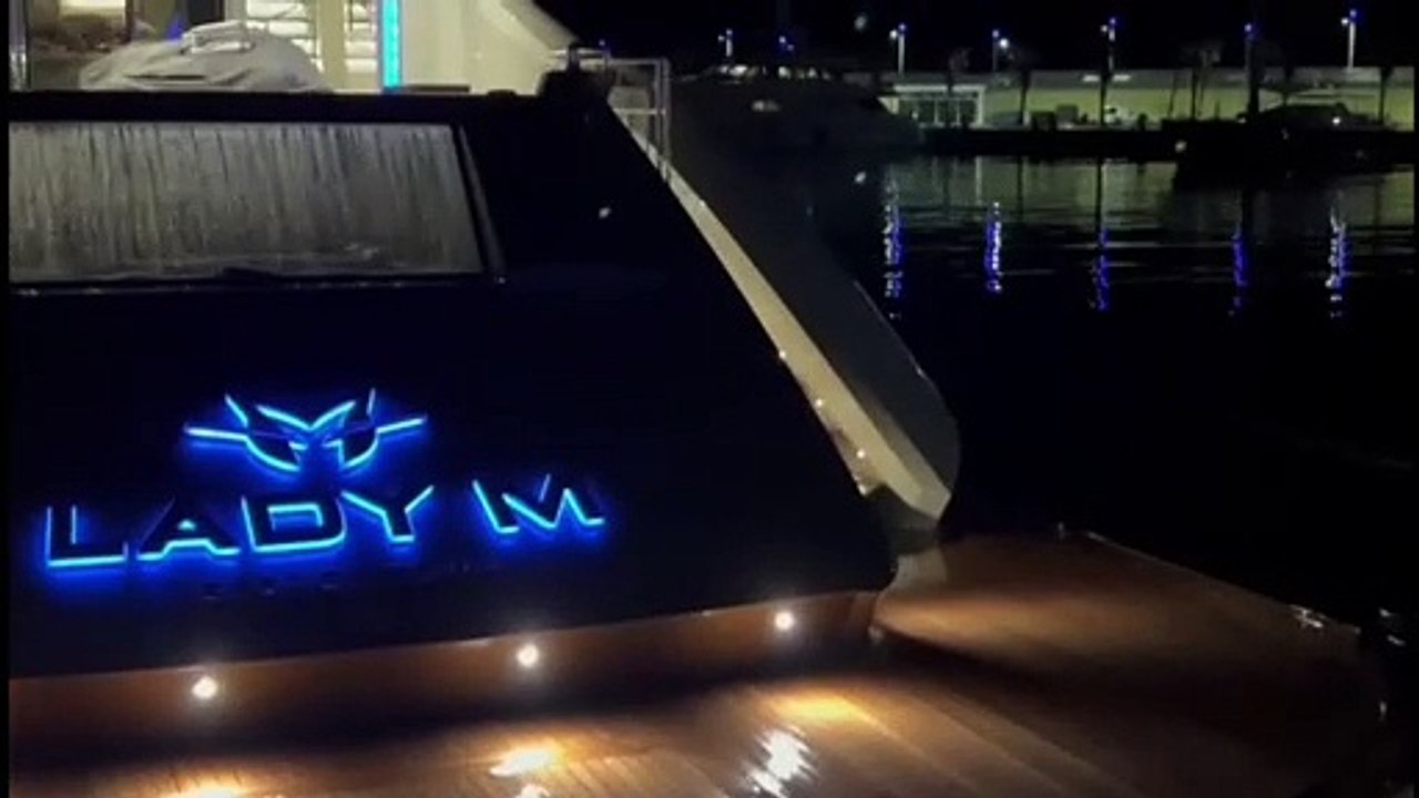 Schlag gegen russische Oligarchen: Luxusgüter in Höhe von 143 Millionen Euro beschlagnahmt