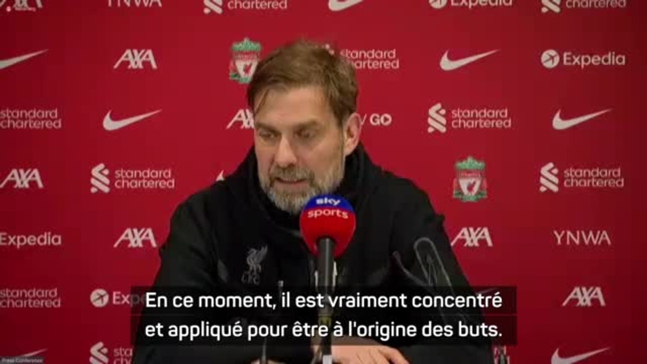 28e j. - Klopp encense Trent Alexander-Arnold