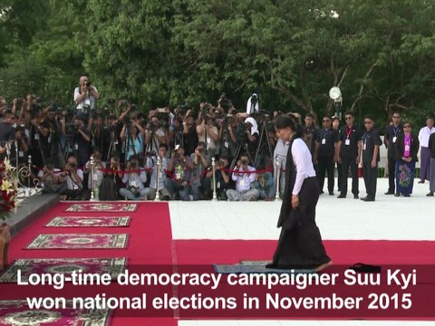 Myanmar's Aung San Suu Kyi honours hero father