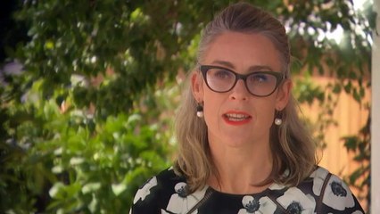 SA Premier bans chalk messages on ambulances as election campaign steps up