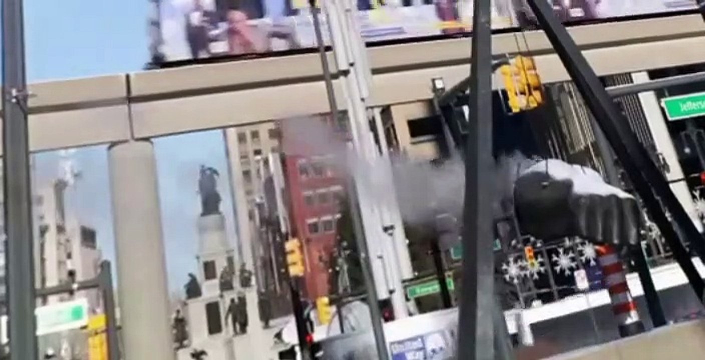 Detroit 1-8-7 S01 E16