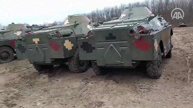 Rus ordusu Ukrayna’da Herson bölgesinde bir askeri üssü ele geçirdi