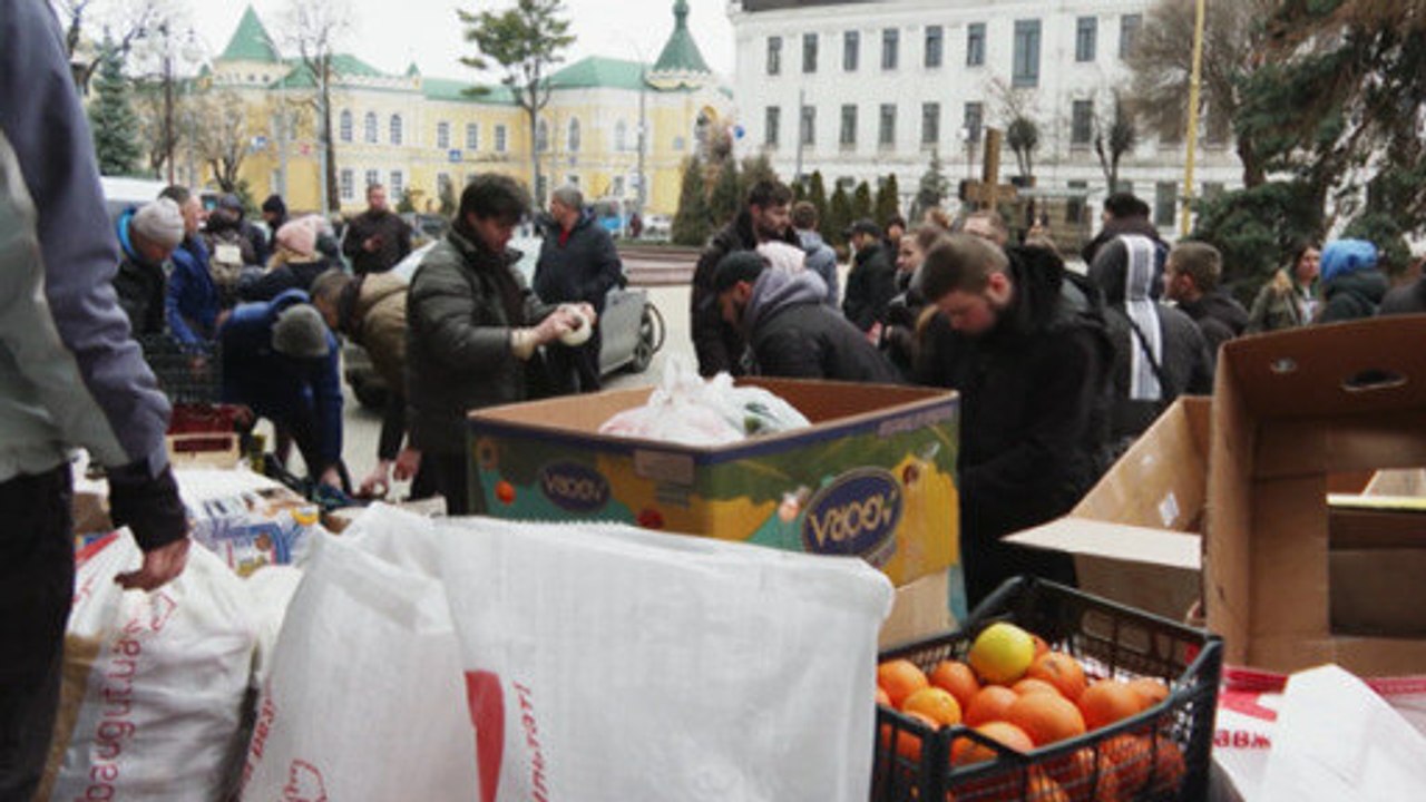 Ukraine: Escaping westward