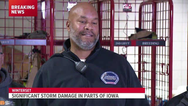 Au moins six personnes, quatre adultes et deux enfants, ont été tuées cette nuit par une tornade dans l'Iowa, dans le centre des Etats-Unis