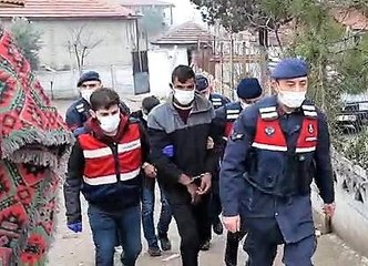 Çaldıkları tavus kuşunu yeme konusunda anlaşamayan şebekenin 2 üyesi tutuklandı