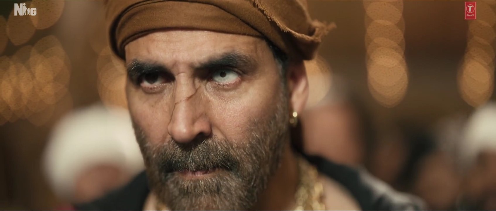 Saare Bolo Bewafa Teaser Bachchhan Paandey Akshay Kriti B Praak 2022