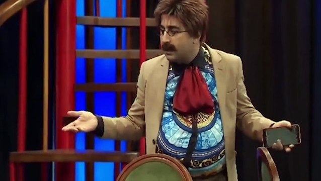 Güldür Güldür Show'da 18 dakika esprisi! Emre hoca gibi