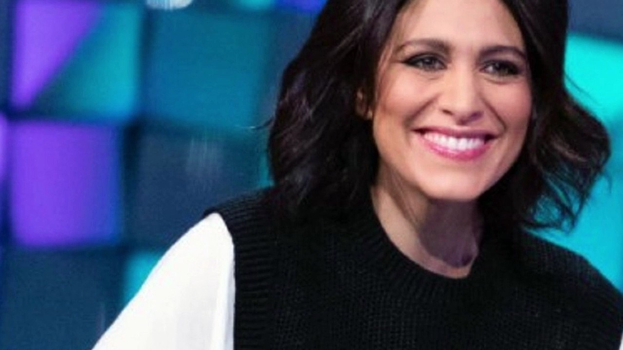 Verissimo, l’attrice non si trattiene di fronte alle immagini del papà che non c’è più